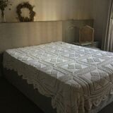 Crochet bed covers year 70