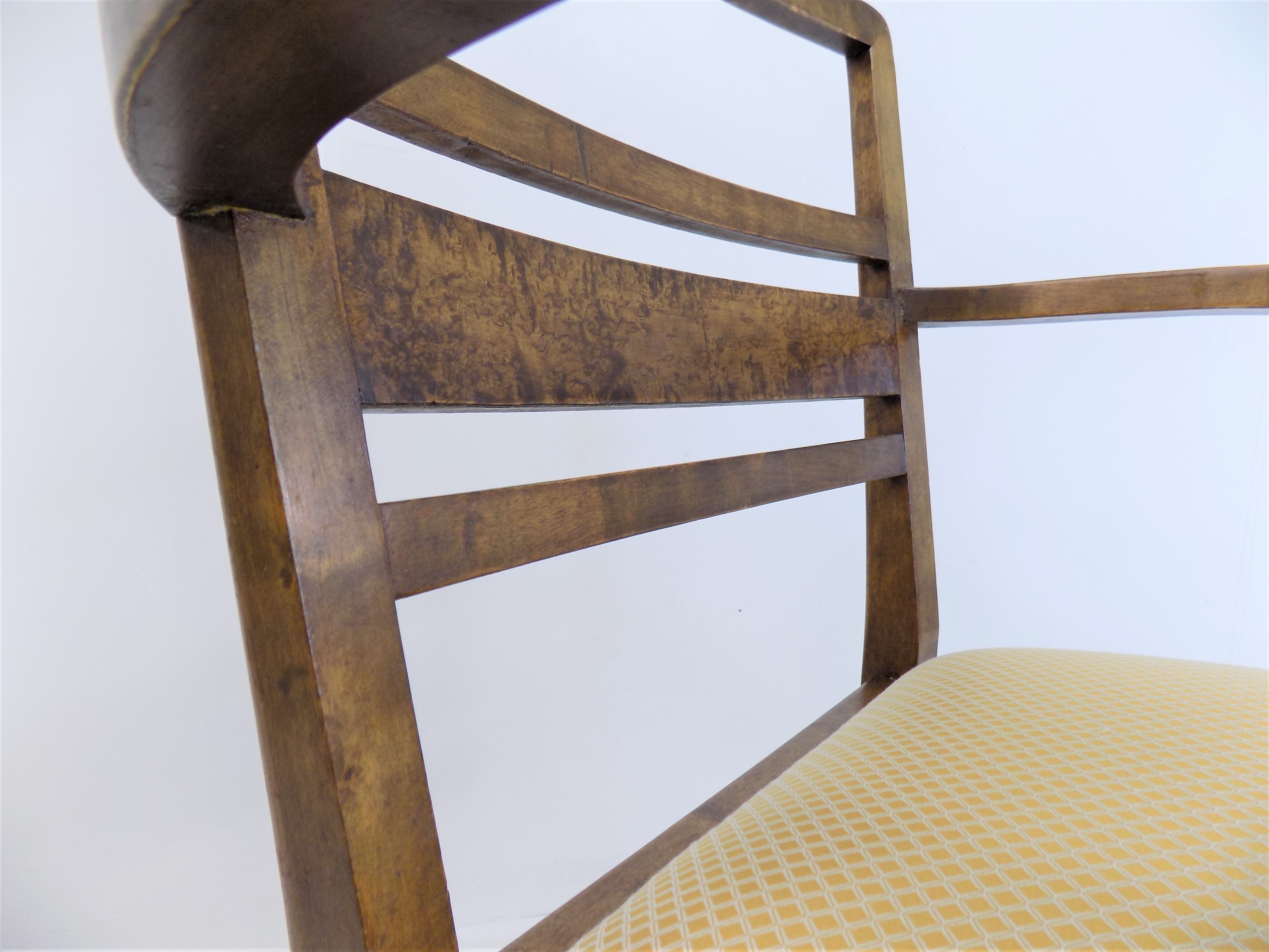 Set of 2 Art Deco chairs in birch burl