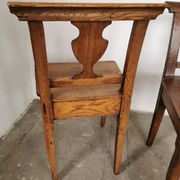 Paire de chaises en chêne brut
