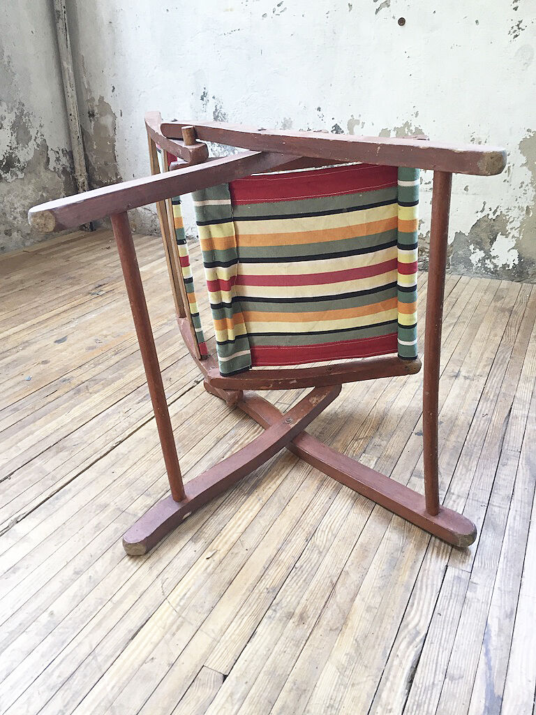Folding garden chair