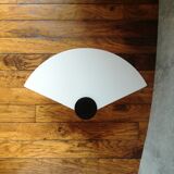 Fan-shaped wall lamp, opaline glass Ø42