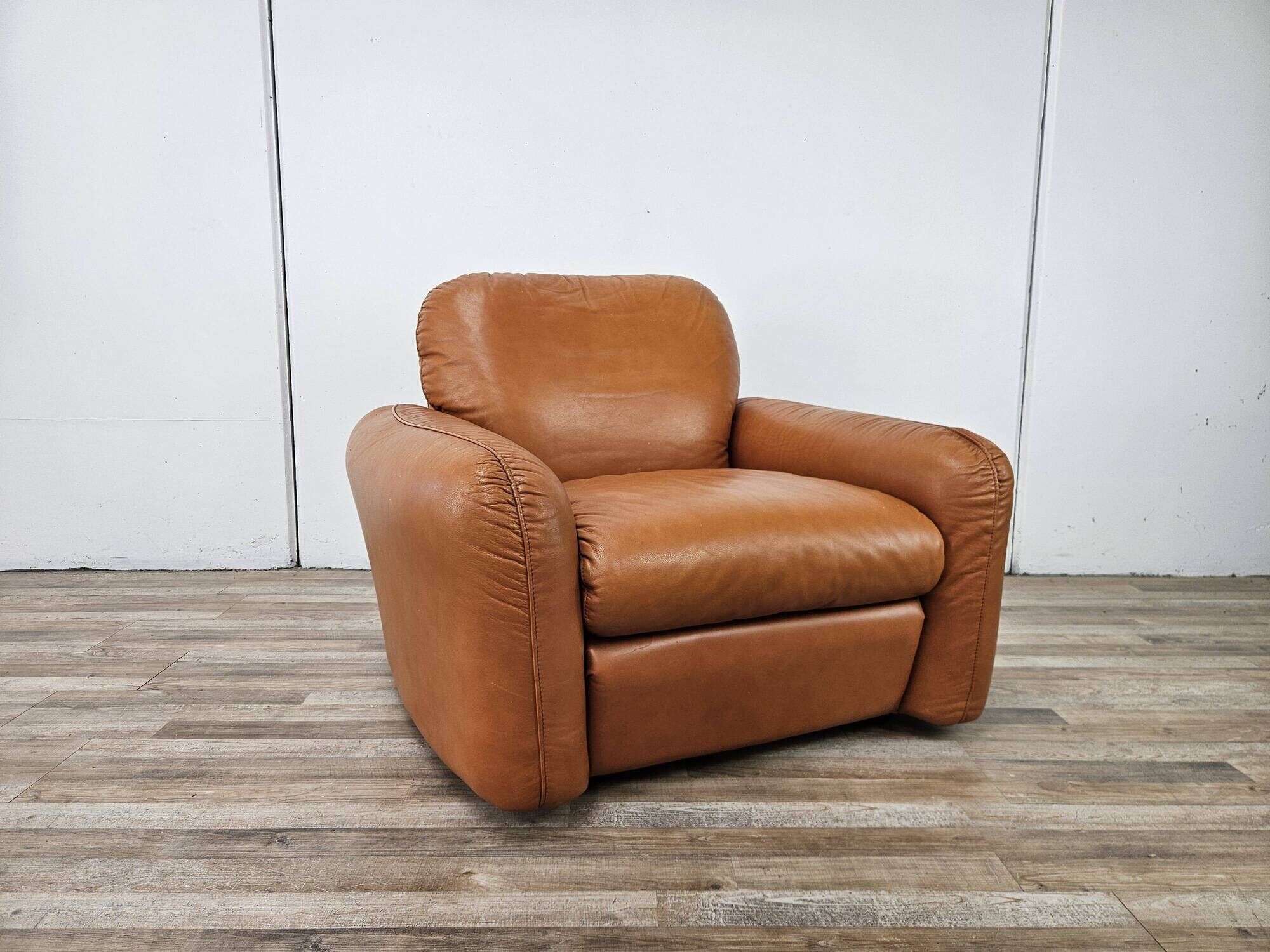 "Piumotto" leather armchair by Arrigo Arrigoni for Busnelli, 1970