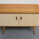 Dresser 1950