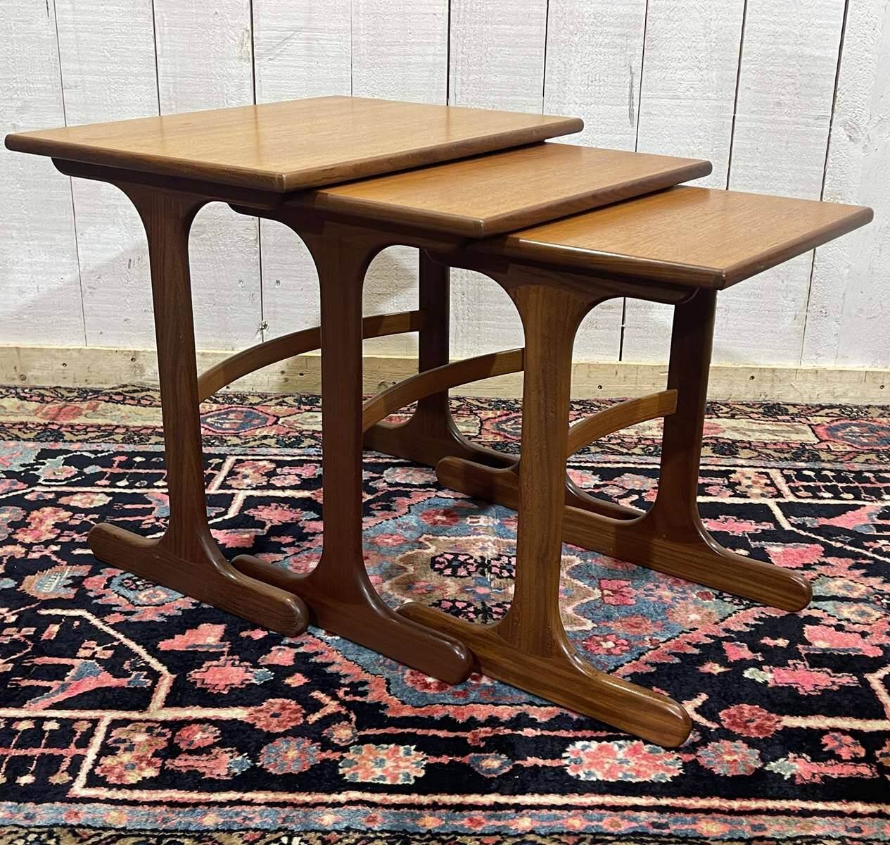Set of 3 nesting tables GPLAN in teak from the 1970s.