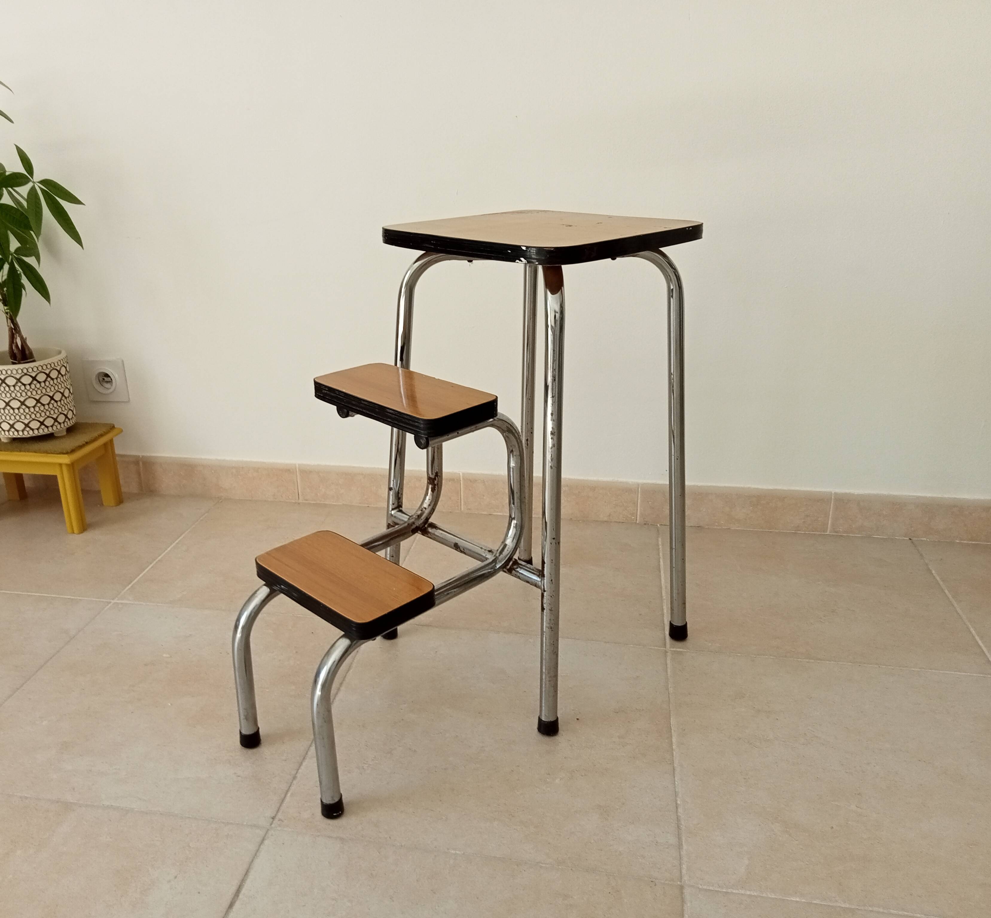 Vintage formica stepladder stool from the 70s/80s