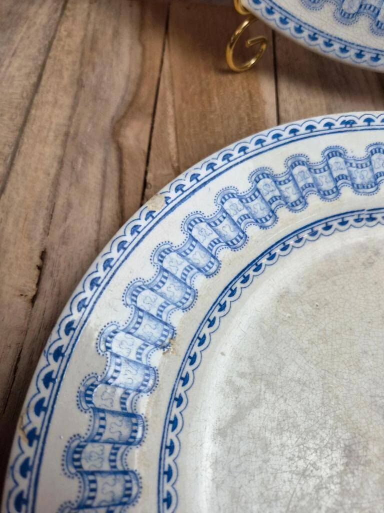 Set of 4 antique English flat plates B.p.w.&m. Milan – Ironstone