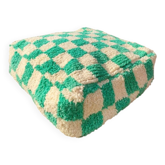 Pouf damier en laine berbère