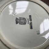 plat en porcelaine opaque de Gien -Chatel Guyon
