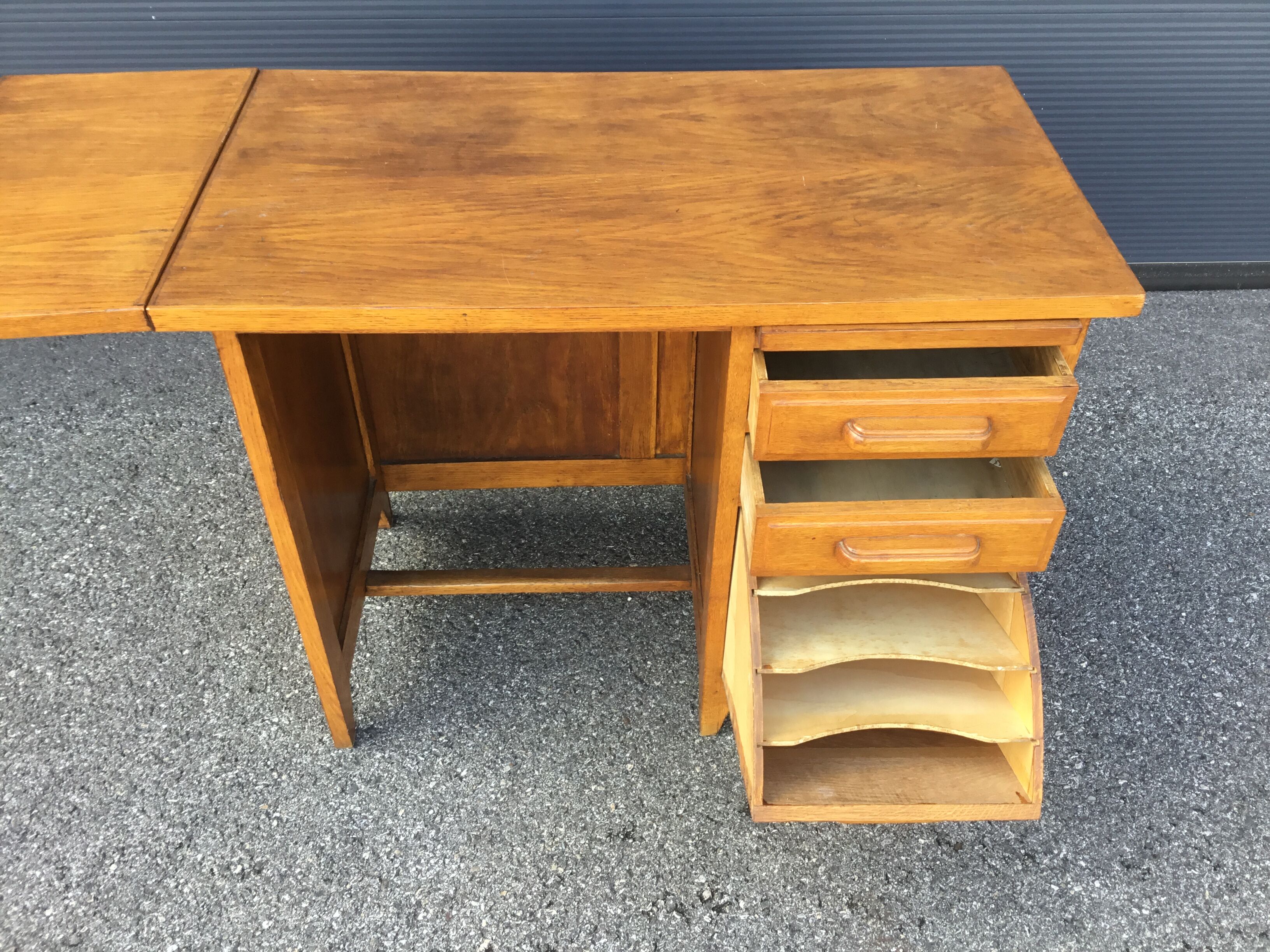 Children's office 50s