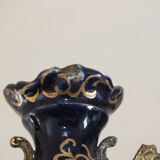 Medicis vase in porcelain