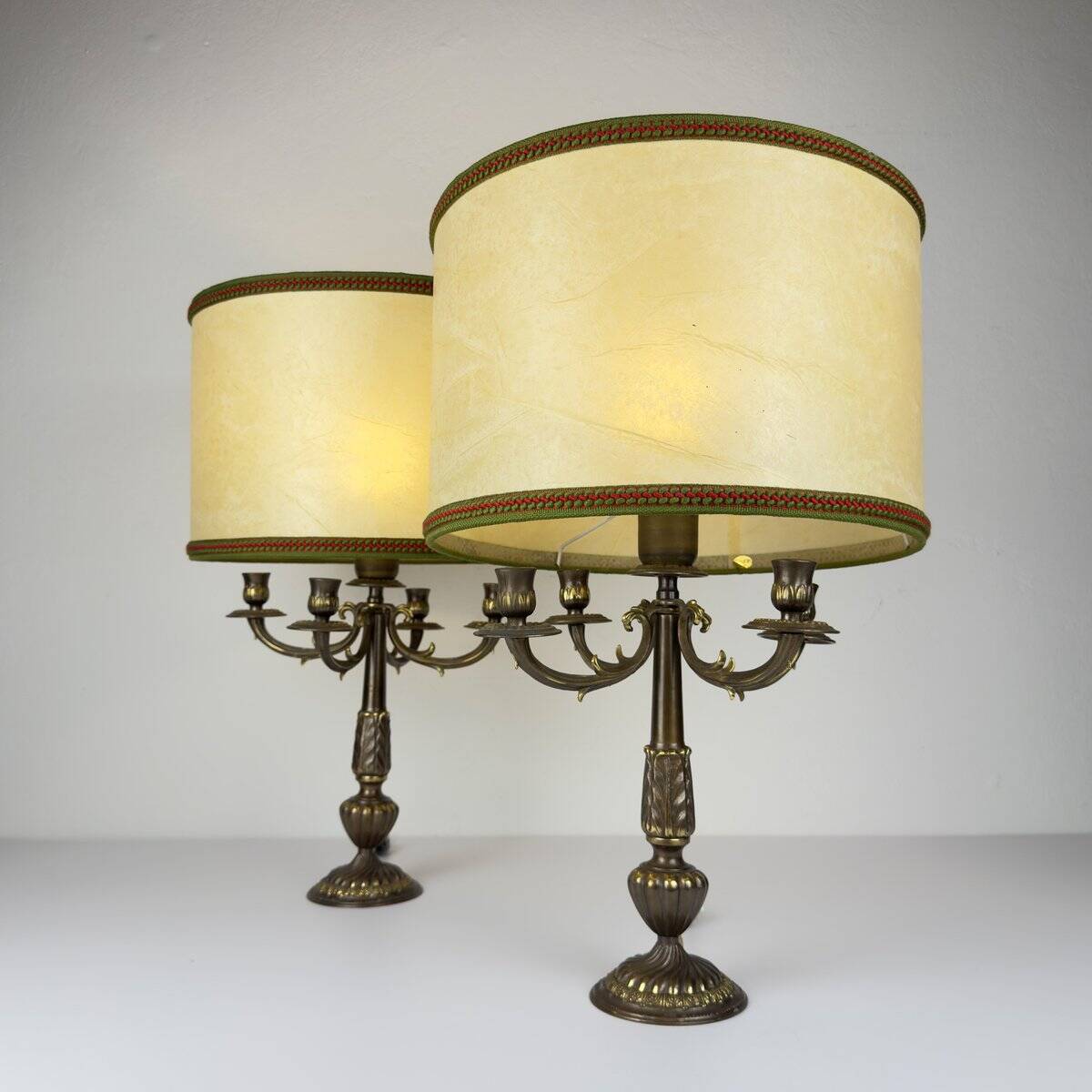 Vintage large table lamps in bronze, Italy, 1950s, set of 2