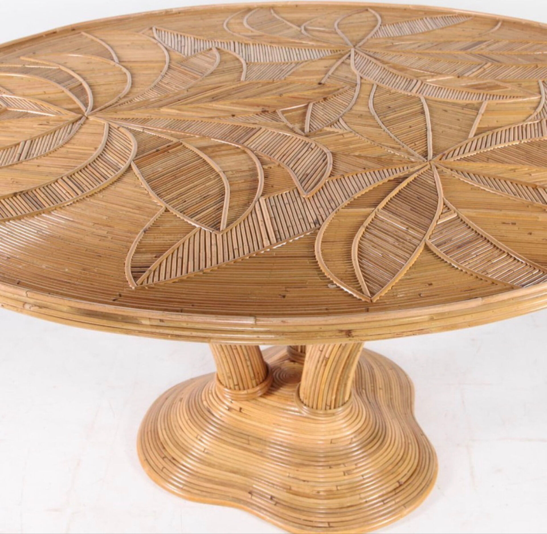 Dining table "palms" in rattan