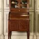 Cylinder desk in solid mahogany, late 18th century