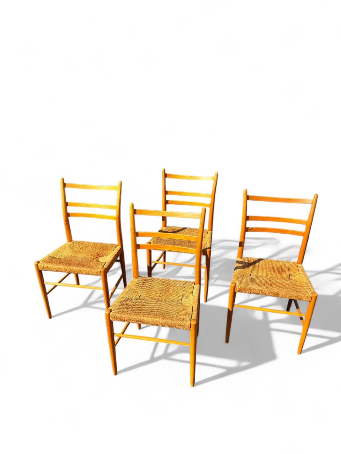 Set of 4 Scandinavian Gemla chairs. Gracell model by Yngve Ekström