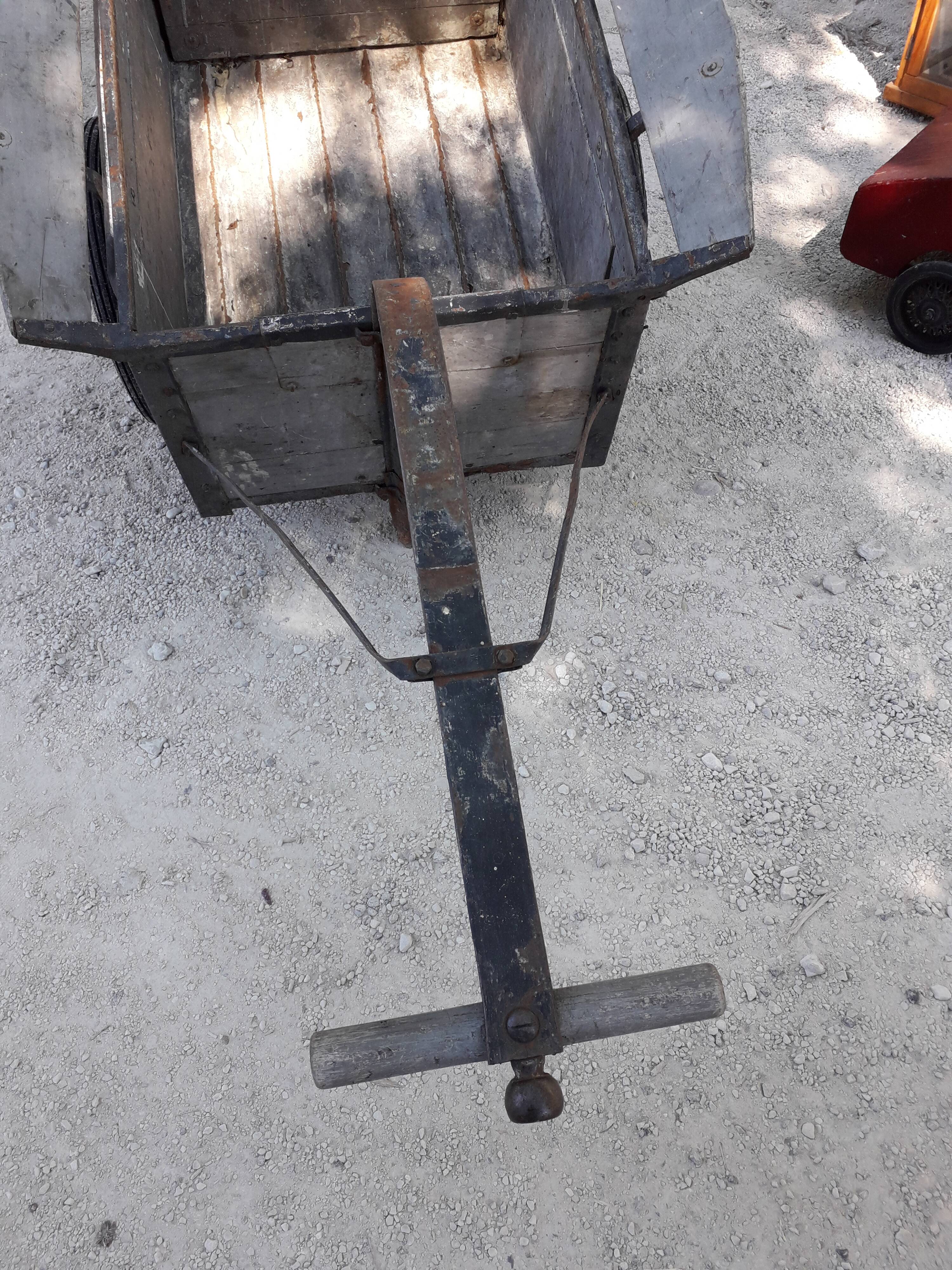Old cart