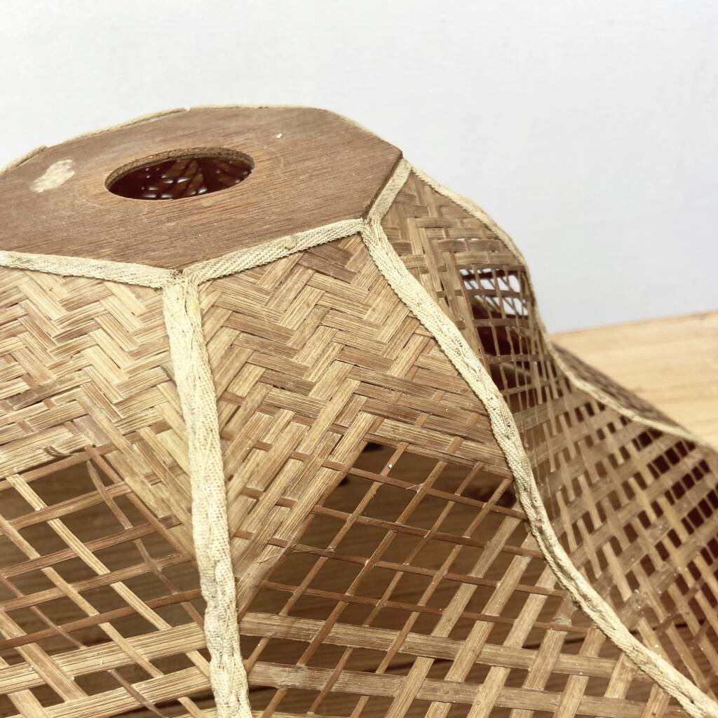Woven Bamboo Lampshade – Japanese Design – Handmade Pendant