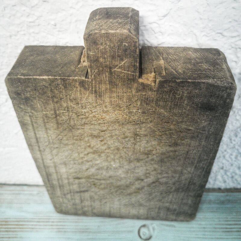 Wooden cutting board