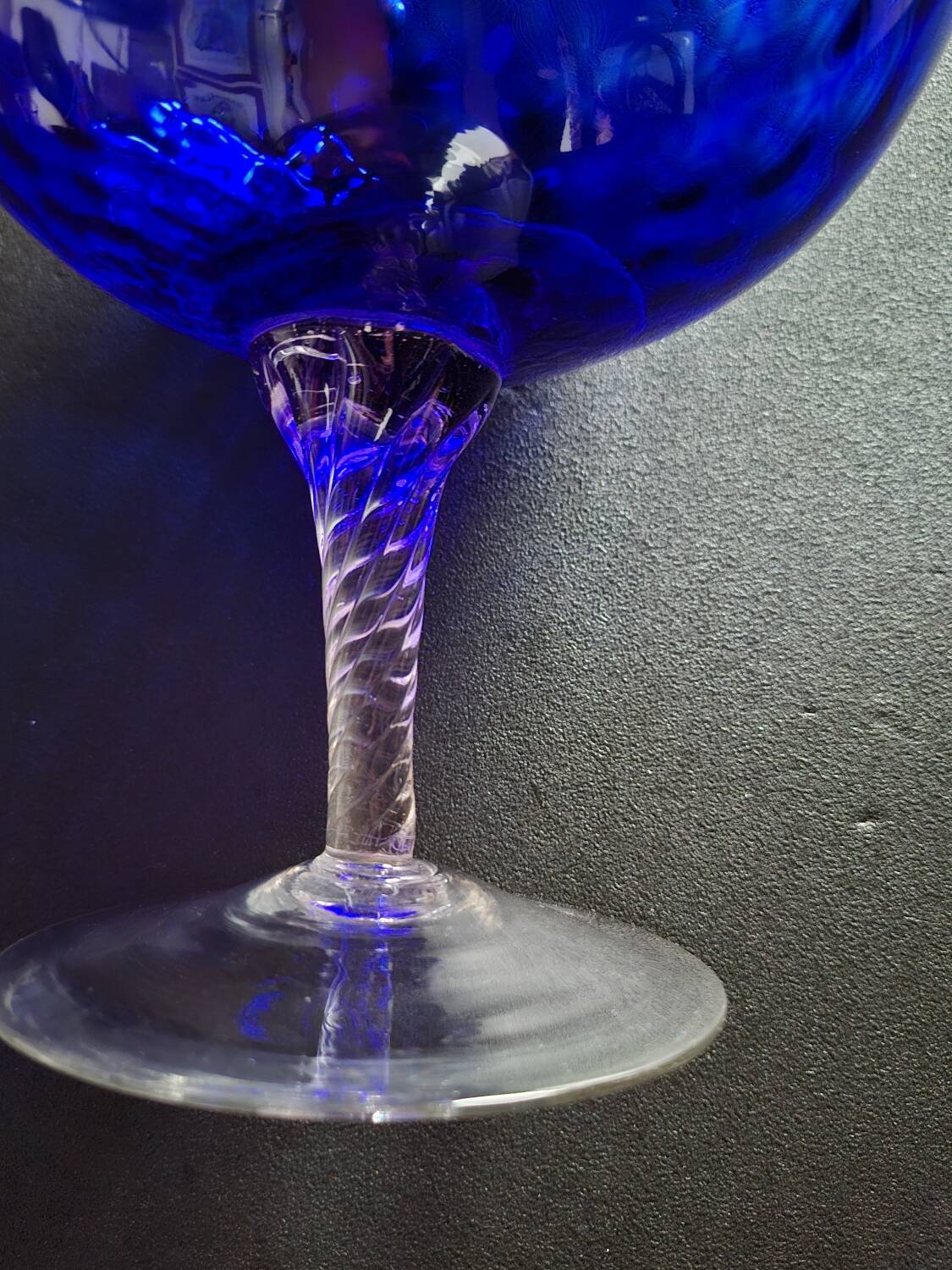 Vintage cobalt blue glass vase Empoli