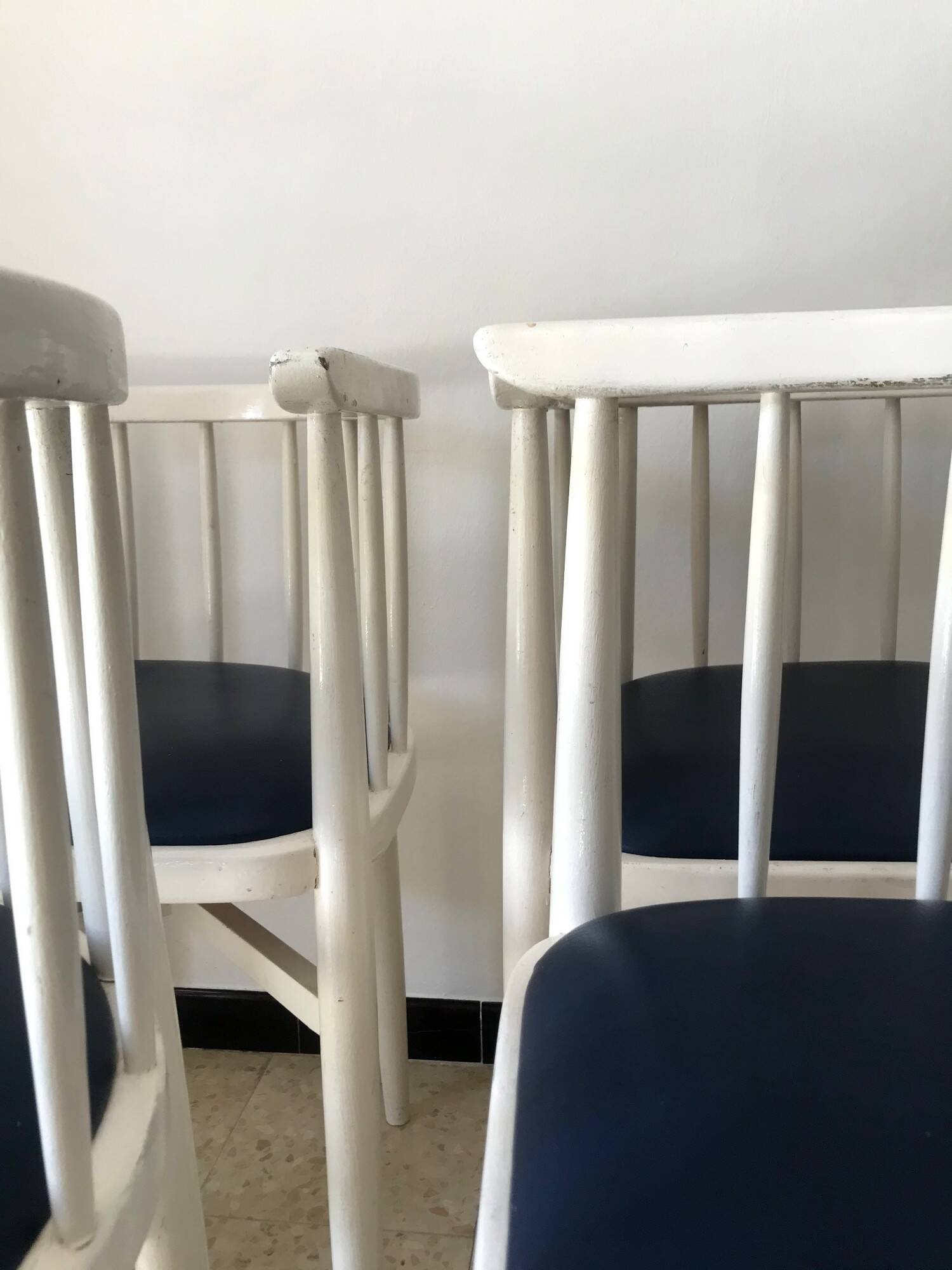 Vintage Thonet table and chairs from the 60s