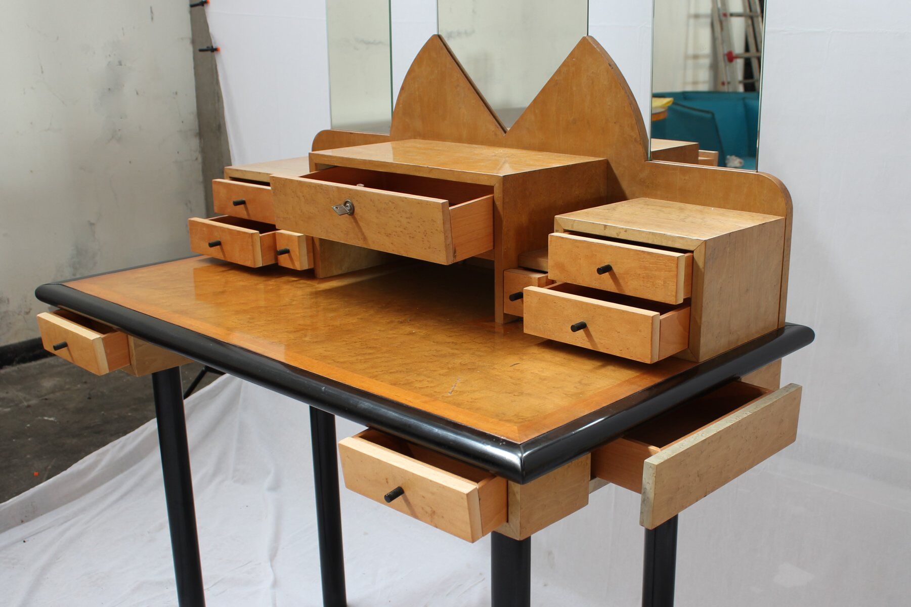 Hairdresser of Saporiti Italia 70s