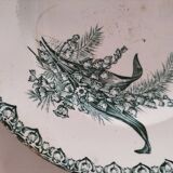 Antique plate from the Saint-Amandinoise pottery factory, Muguet pattern, circa 1900