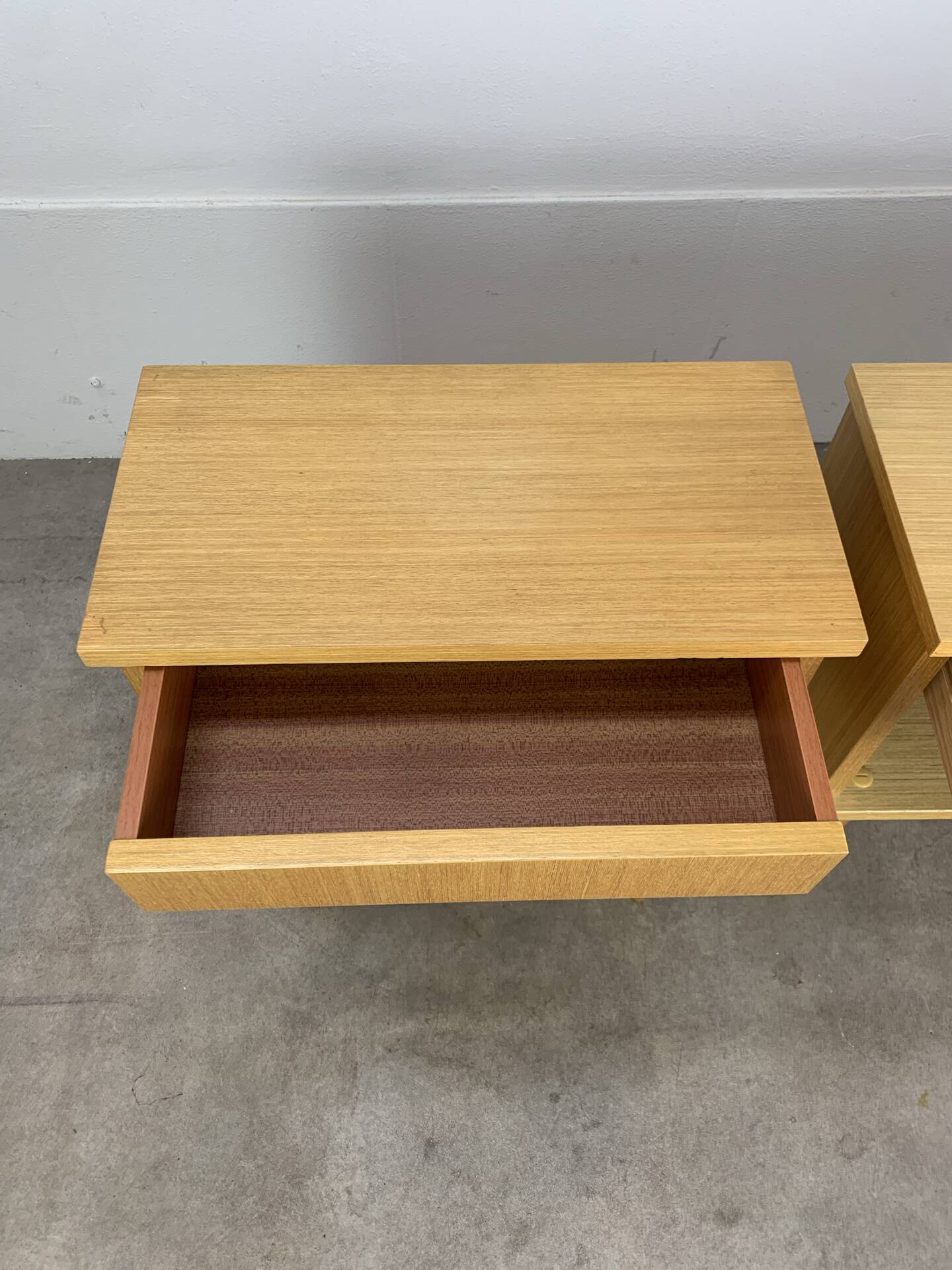 Paire de tables de chevet vintage années 60, bois blond