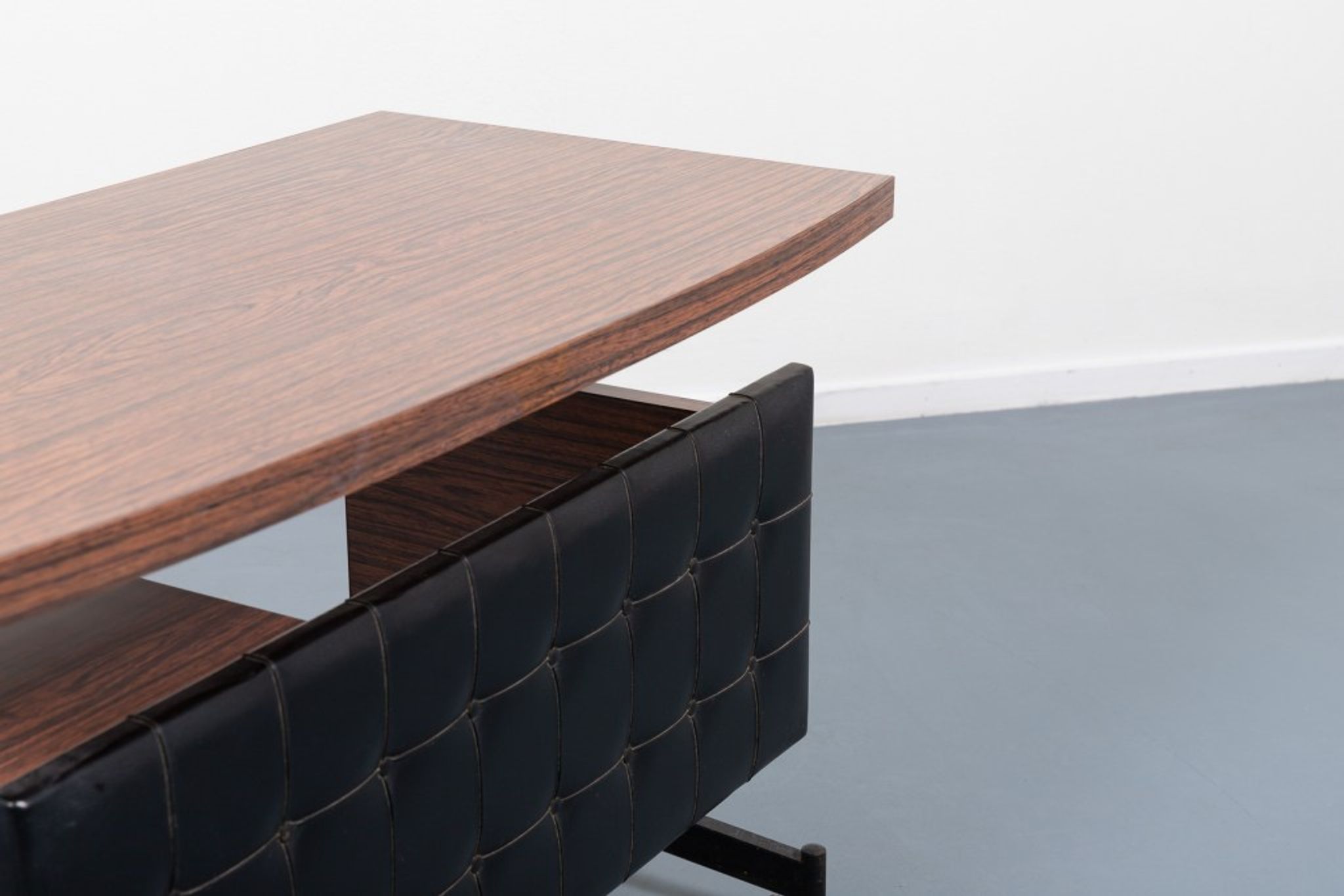 Italian desk with mid-century chair from the 1960s