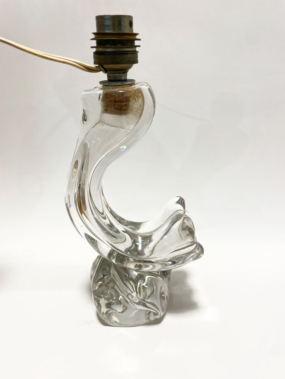 Lamp foot signed Daum France. Horn of plenty. 25 cm