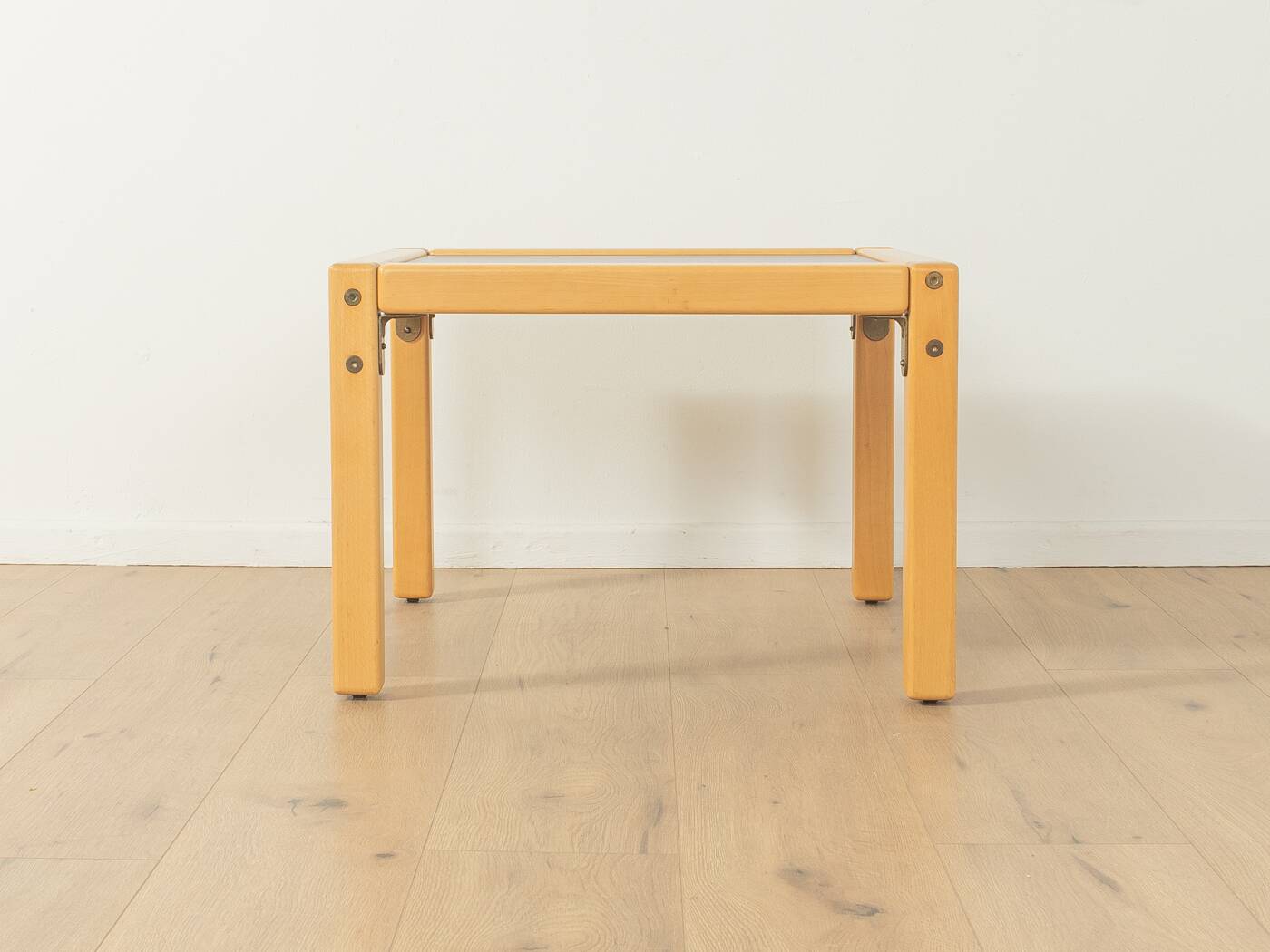 Flötotto coffee table