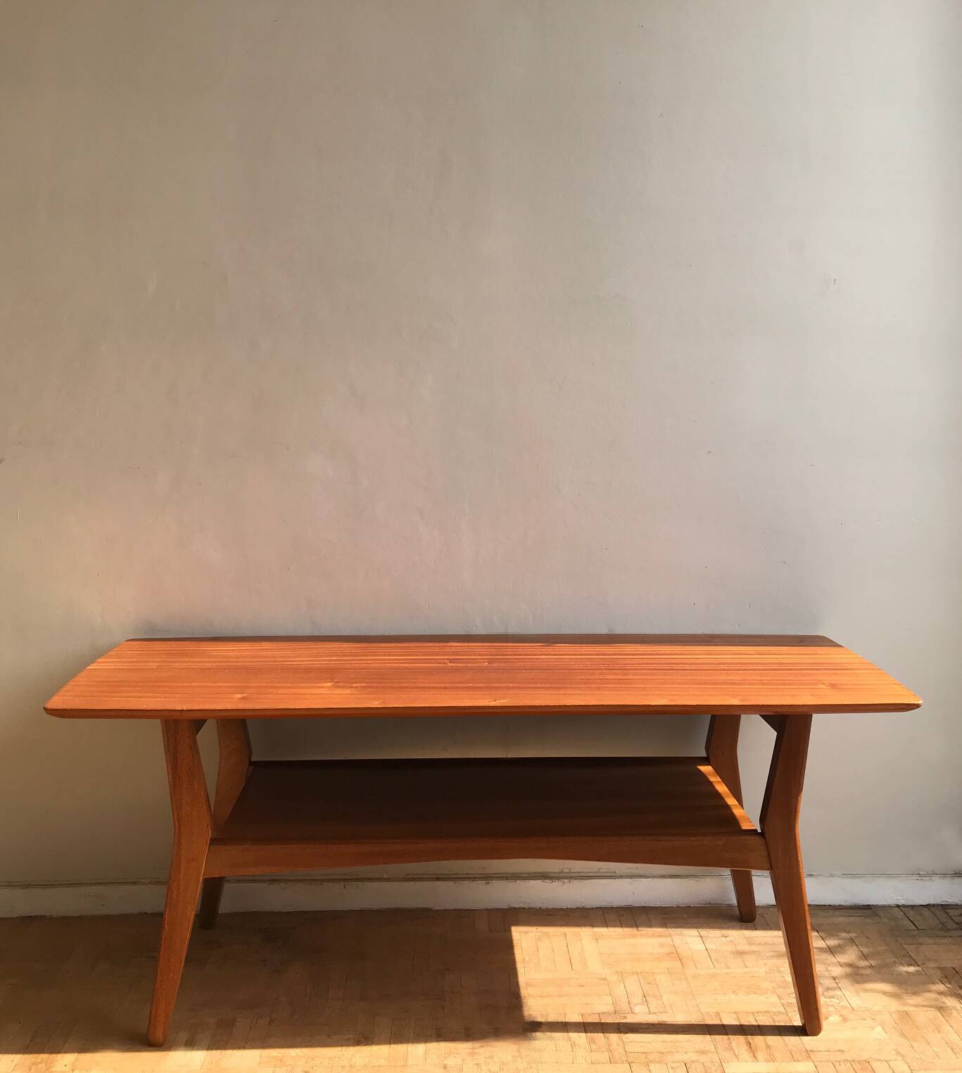 Table basse en teck des années 1960