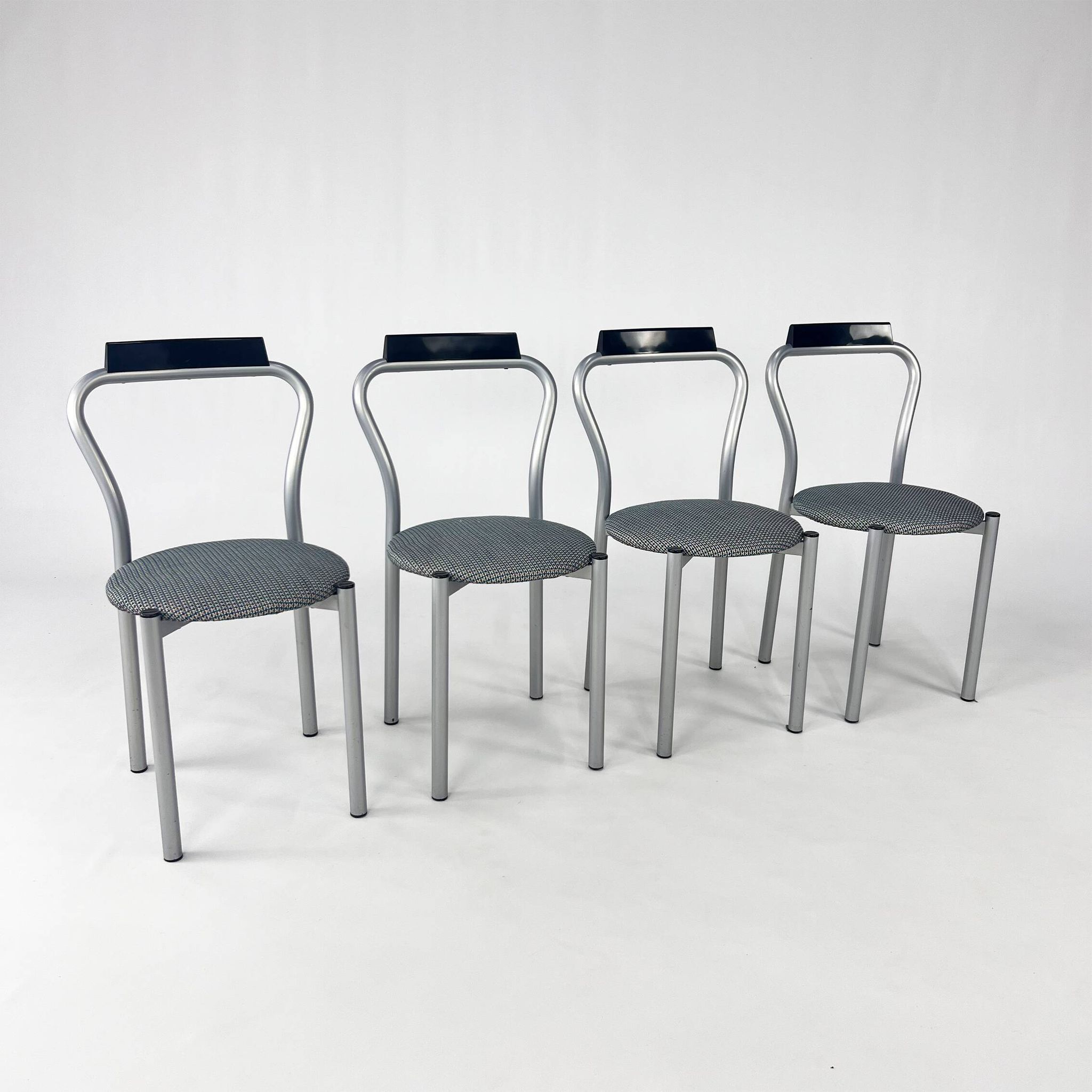 Ensemble de 4 chaises de salle à manger par Calligaris Italie, 1980