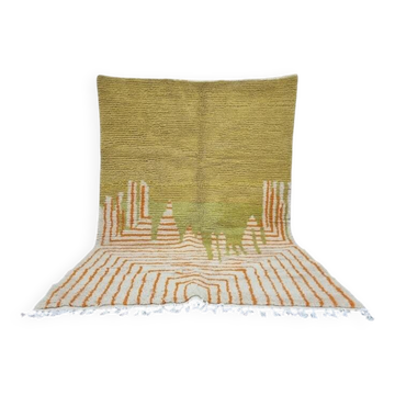 Tapis en laine naturelle fait main a motifs colorés taille 140/260 cm