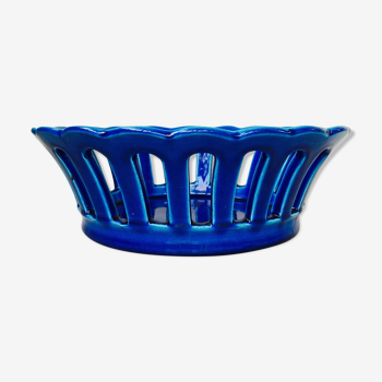 Openwork ceramic fruit basket - vintage blue cut