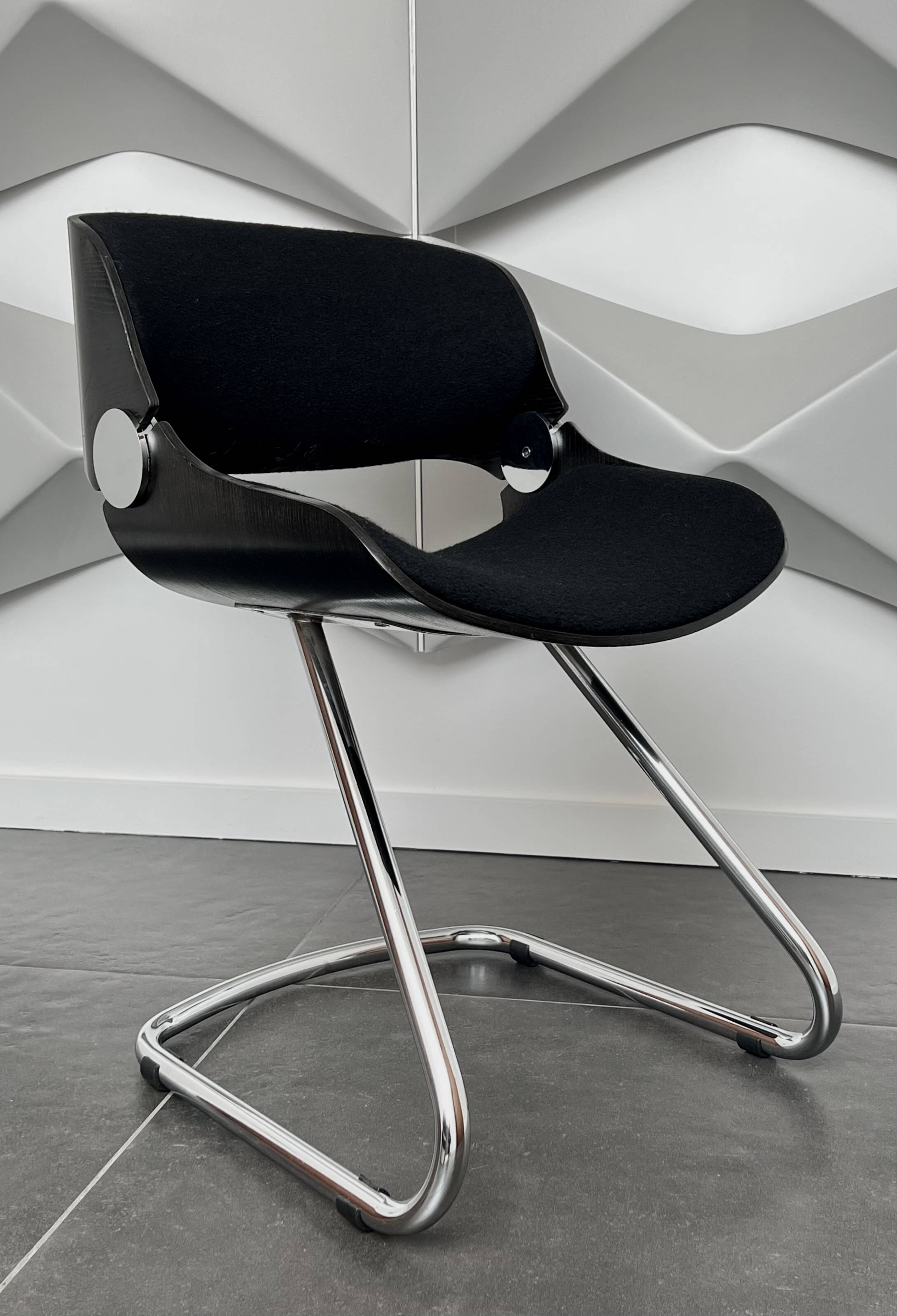 Baumann chair model Arpège attributed to Etienne Fermigier, France 1970s.