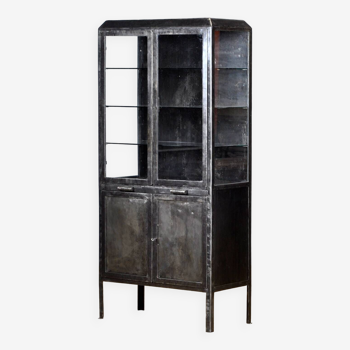 Cabinet médical vintage, 1930