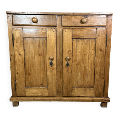 Meuble de rangement buffet en pichepin XIX eme