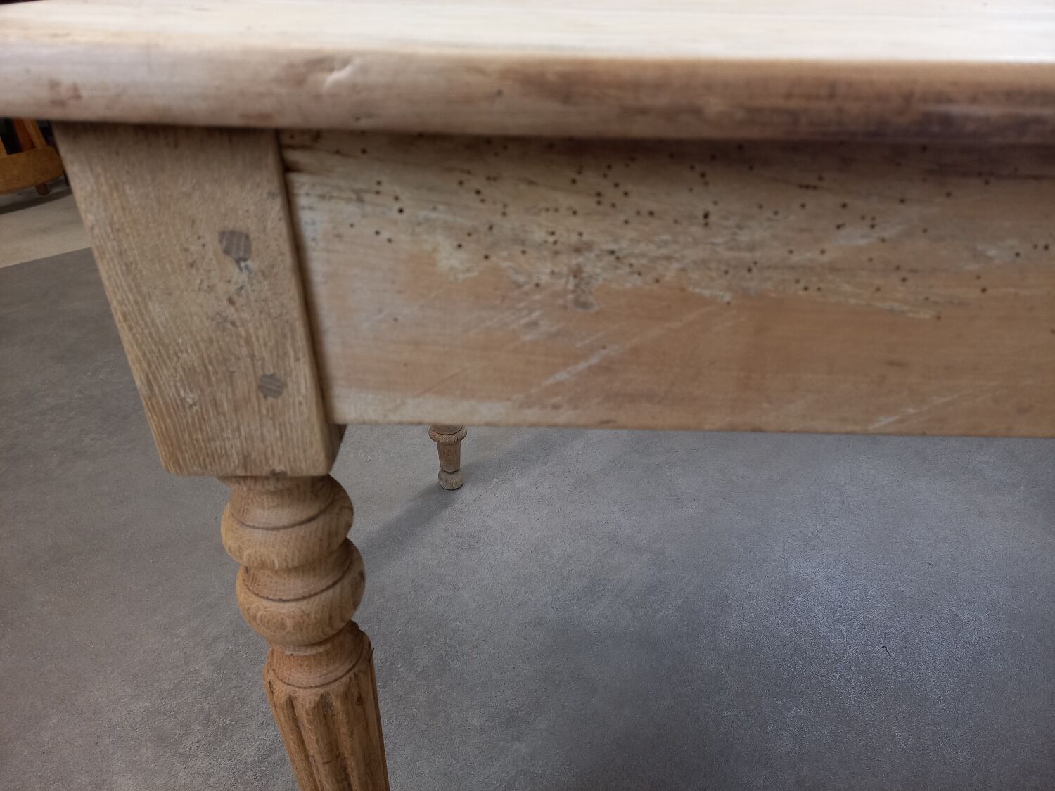 Farmhouse table