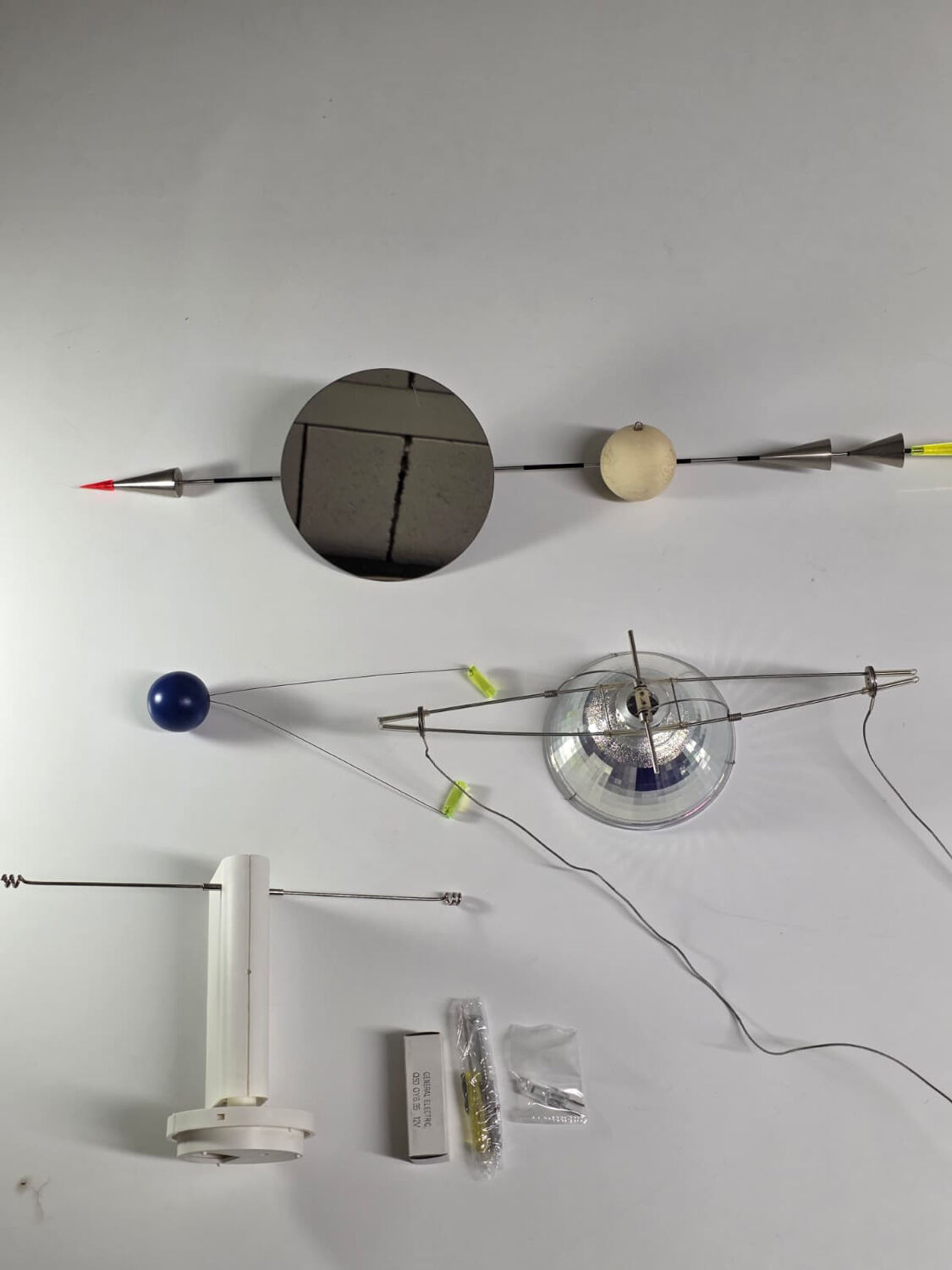 Suspension Llo Llu – Ingo Maurer – Poetic light design