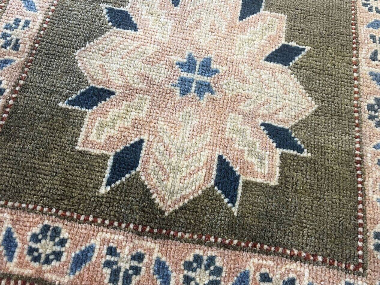 Tapis anatolien carré
