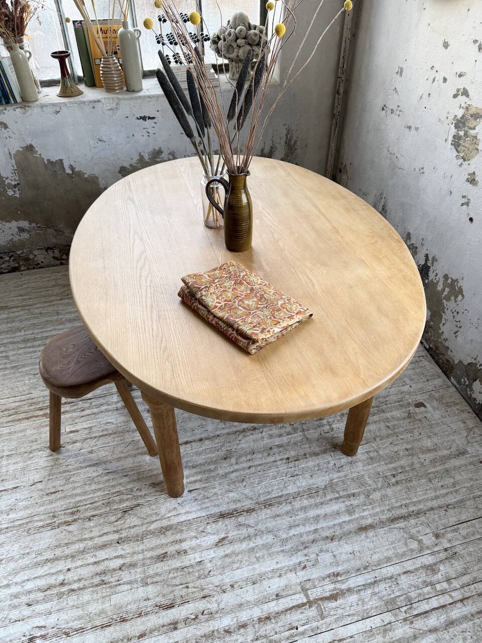 Oval farmhouse table oak 1960