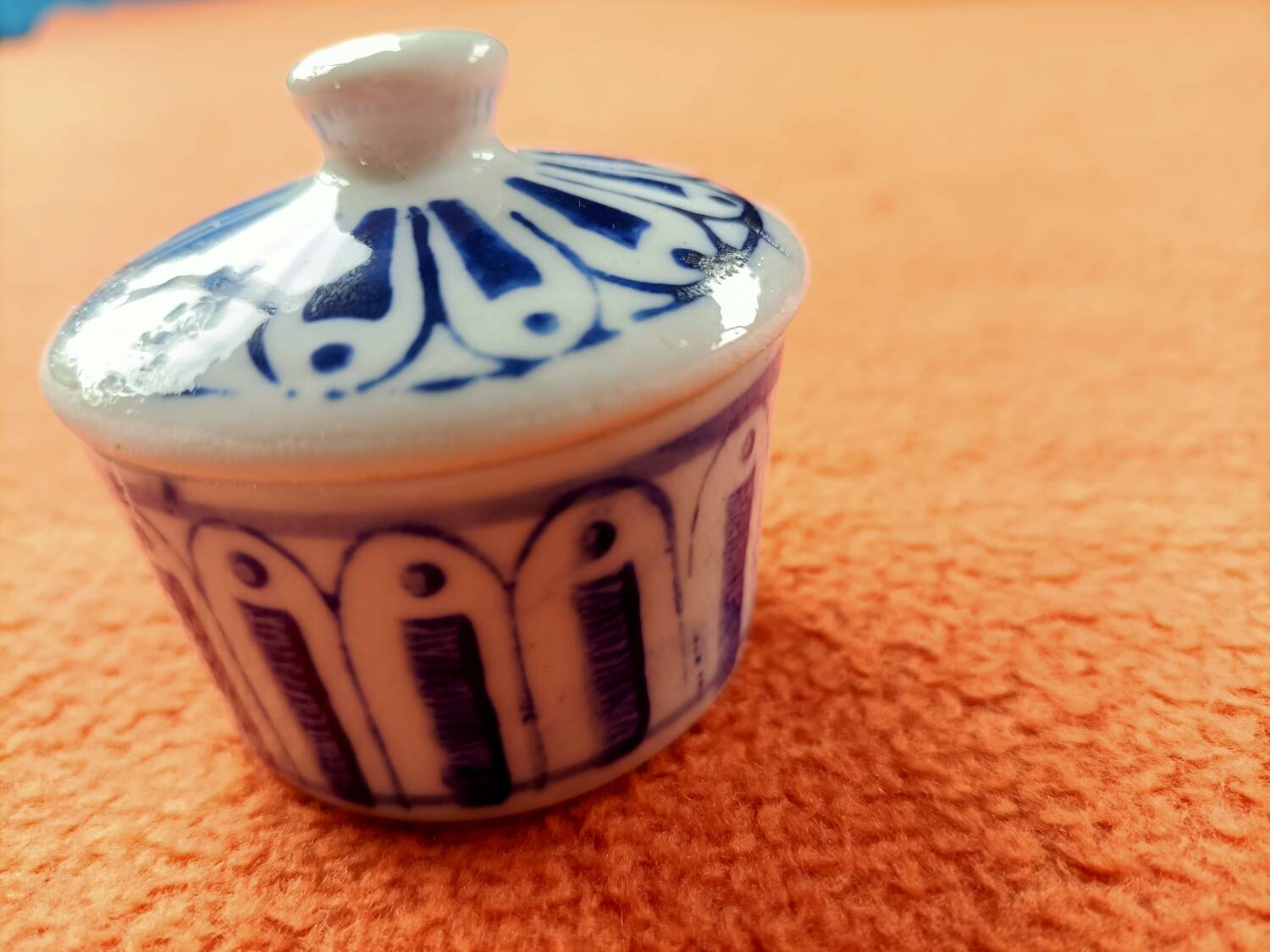 Small vintage blue ceramic box