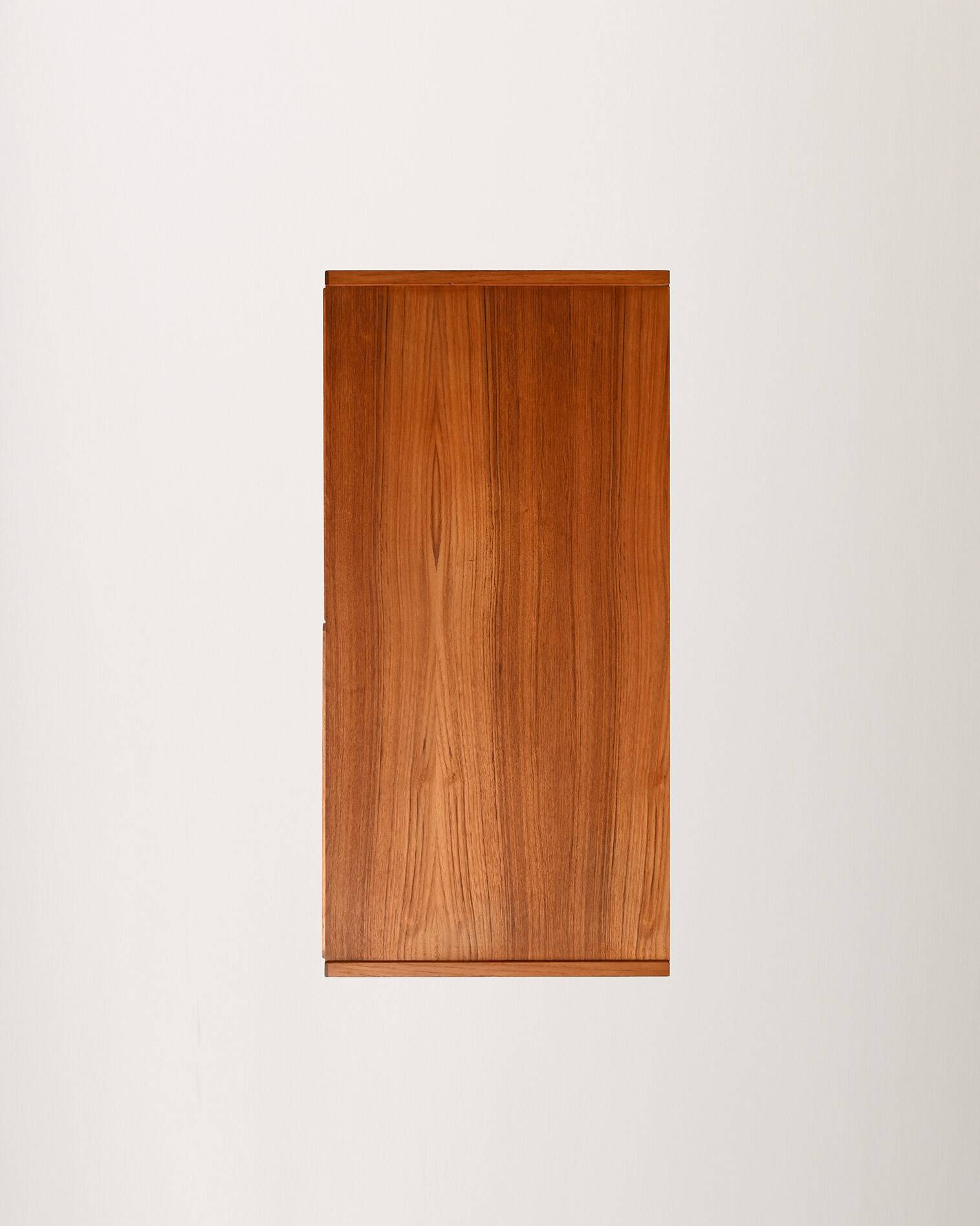 Scandinavian teak cabinet from the 1950s/60s