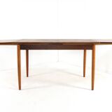 Rectangular extendable dining table 'Kaerum' - mid century modern