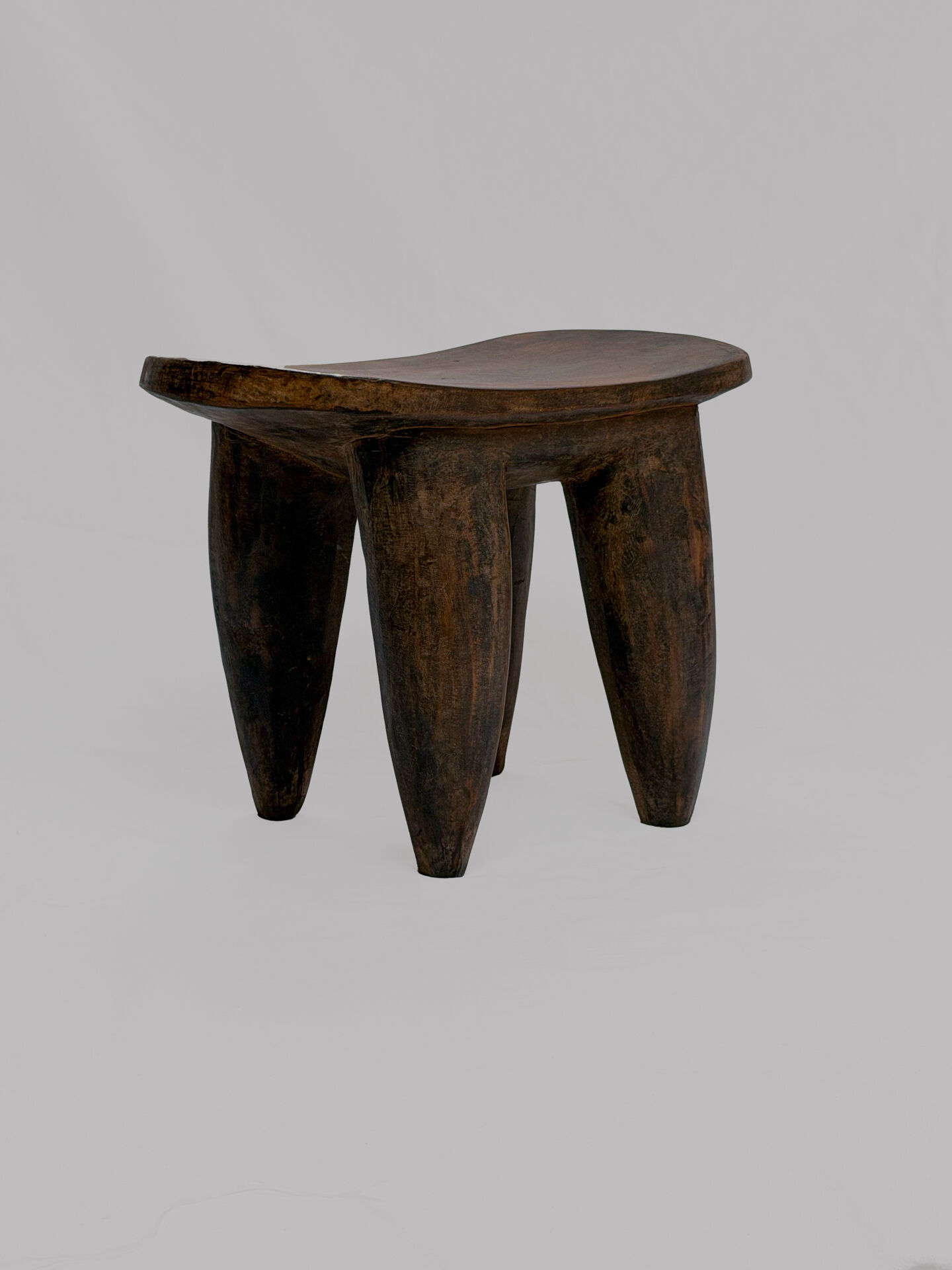Grand tabouret Senoufo en bois (Burkina Faso)