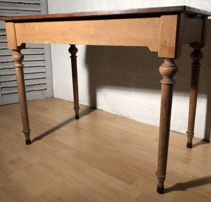 Table vintage bois avec tiroir et tablette