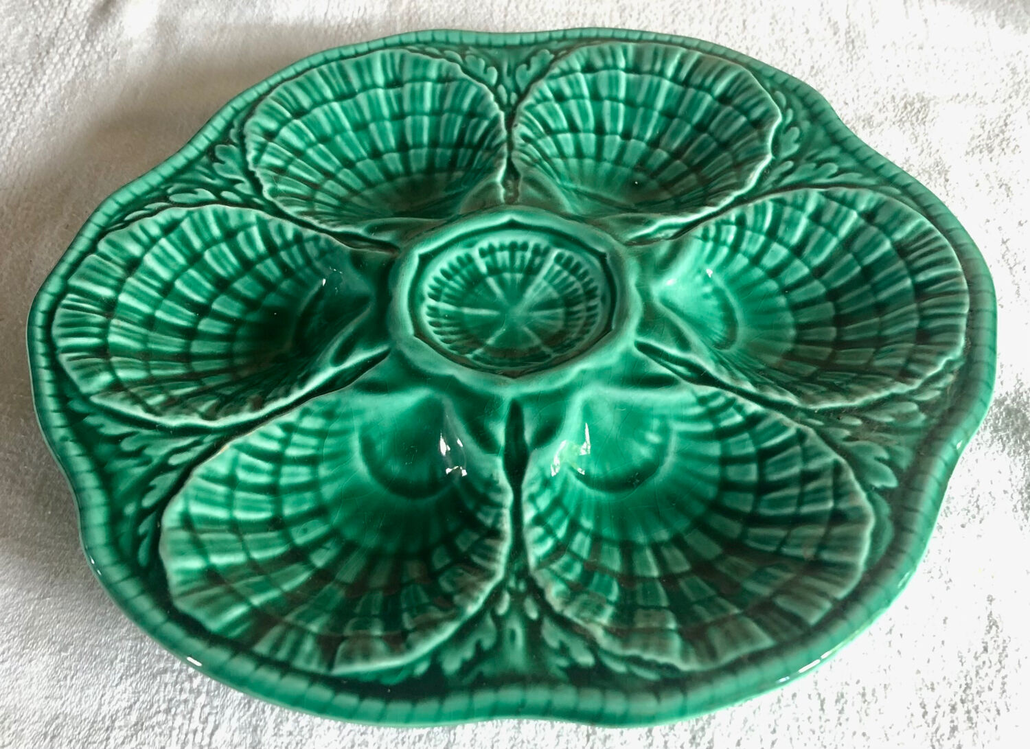 6 Sarreguemines slurry oyster plates