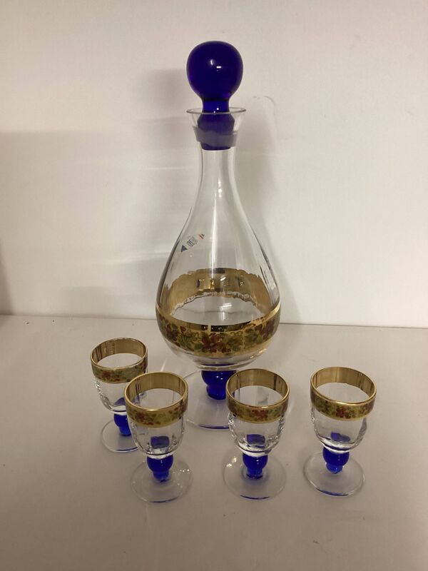 Ancien Service de 4 verres à liqueur et sa carafe sur plateau cristal