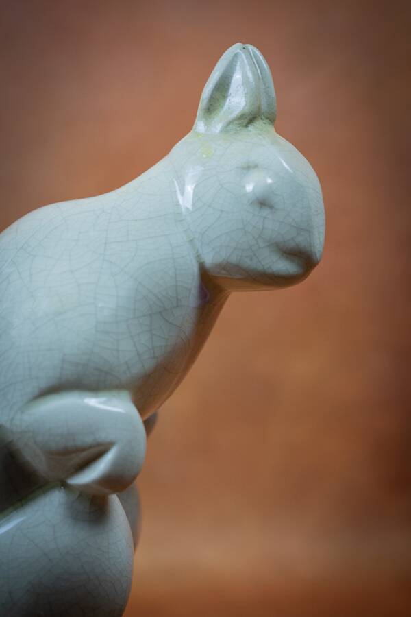 Charles LEMANCEAU, SAINT-CLÉMENT earthenware factory. Art Deco squirrel - 1930