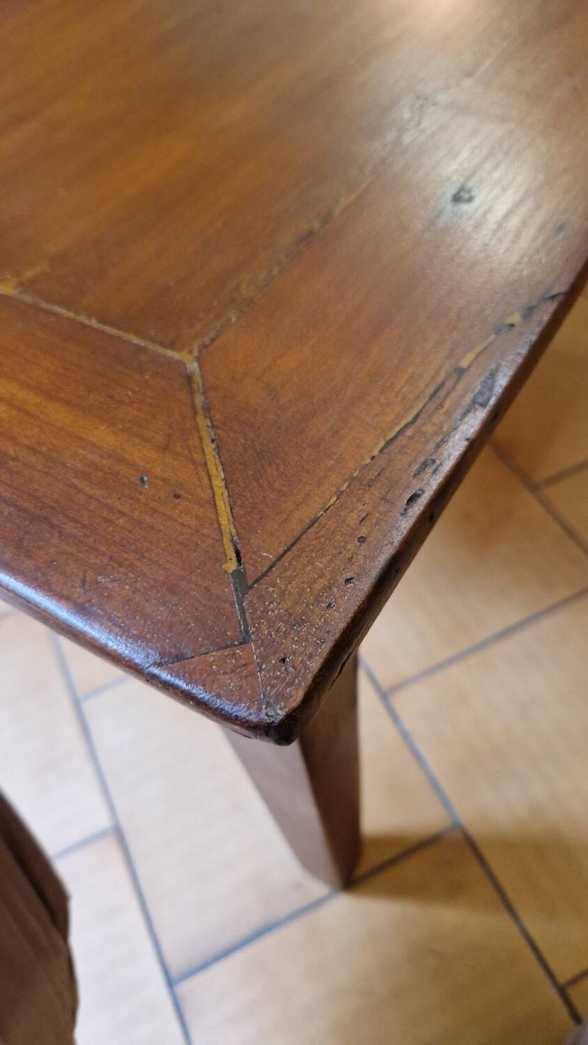 Country coffee table