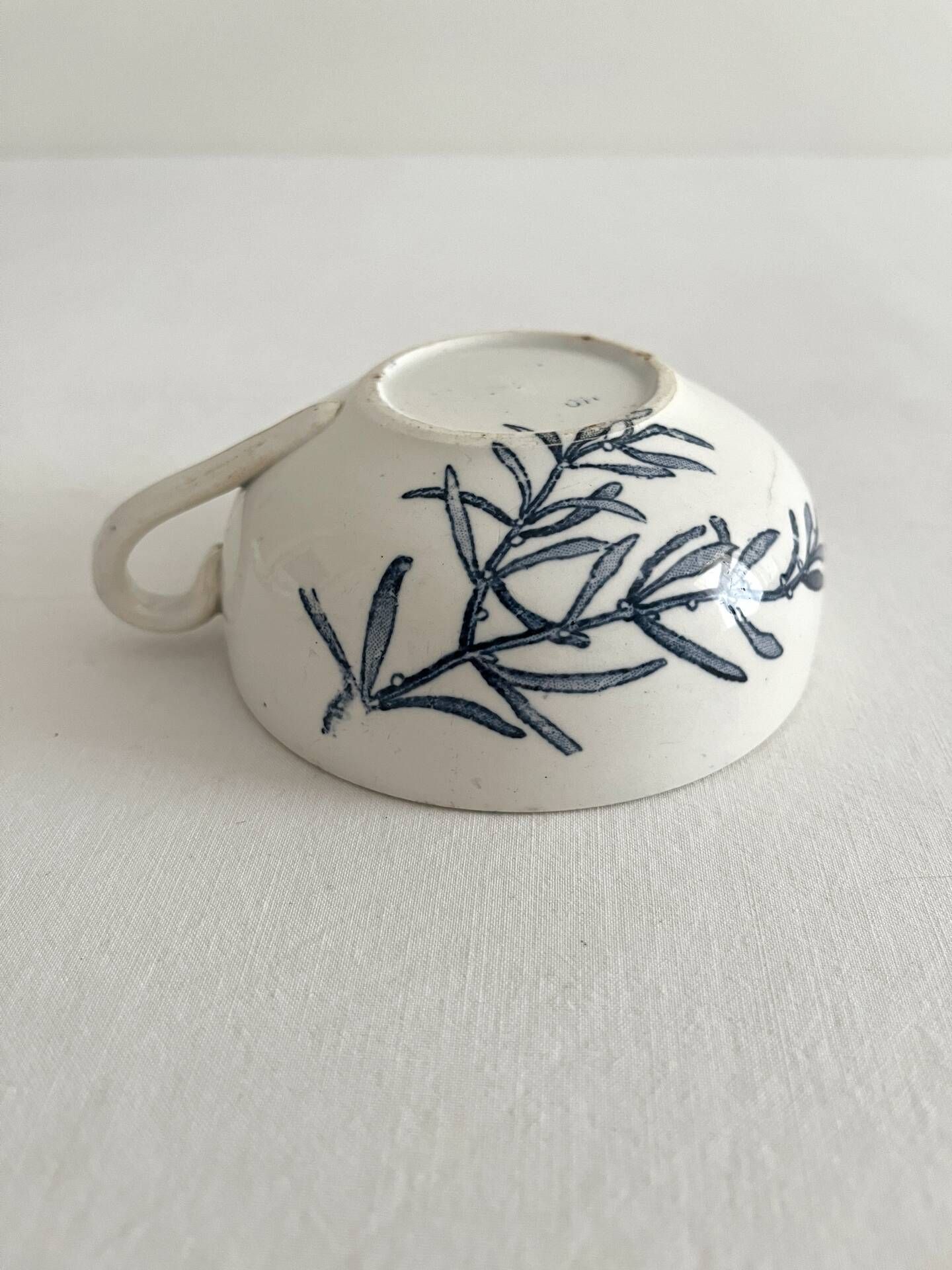 Antique ironstone cup "Carmen" Sarreguemines